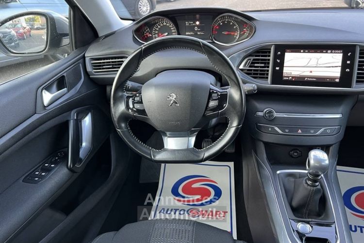 Peugeot 308 1.2 PureTech 130ch S&S Allure 1erMain Camera GPS CarPlay TVA20% Récupérable 8250euro HT - <small></small> 9.900 € <small>TTC</small> - #15