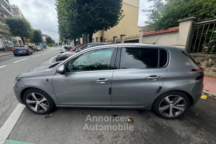 Peugeot 308 1.2 PURETECH 130CH TECH EDITION BVA Courroie neuve Toit panoramique Garantie 6 mois - <small></small> 11.490 € <small>TTC</small> - #2