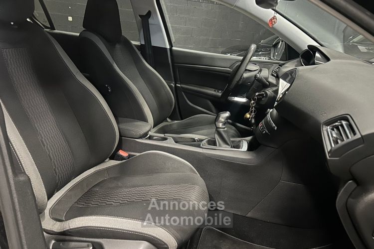 Peugeot 308 1.2 PureTech 82ch BVM5 Active Courroie changée - <small></small> 5.990 € <small>TTC</small> - #11