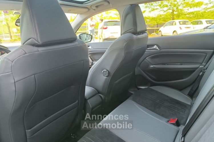 Peugeot 308 1.2 THP 130 cv Féline Boîte Auto - <small></small> 11.990 € <small>TTC</small> - #18