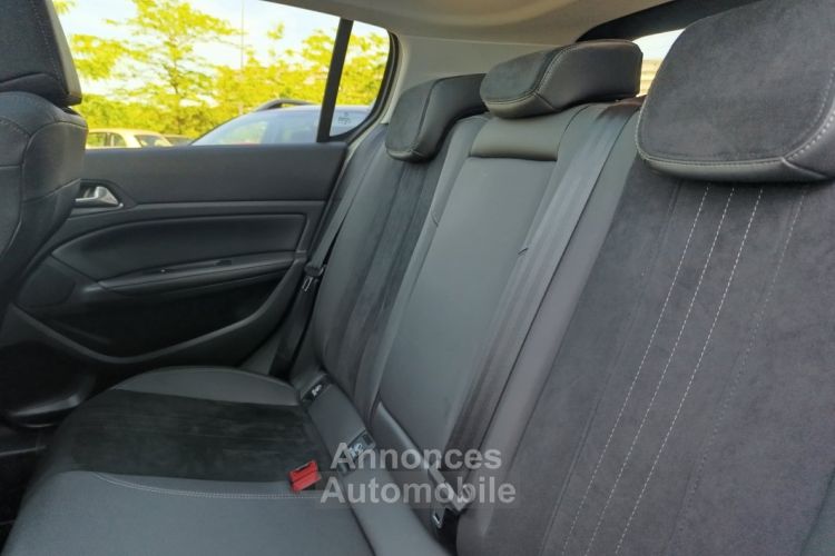 Peugeot 308 1.2 THP 130 cv Féline Boîte Auto - <small></small> 11.990 € <small>TTC</small> - #19