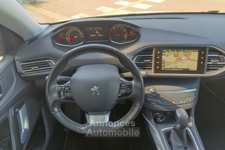 Peugeot 308 1.2 THP 130 cv Féline Boîte Auto - <small></small> 11.990 € <small>TTC</small> - #21