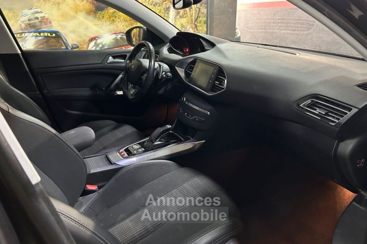 Peugeot 308 1.2 VTi 130ch BOÎTE AUTOMATIQUE TVA RÉCUPÉRABLE - <small></small> 9.990 € <small>TTC</small> - #5