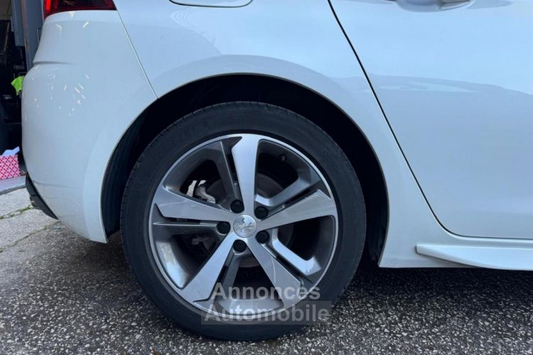 Peugeot 308 1.2i 12V 130ch BV EAT8 GT Line PHASE 2 - <small></small> 17.990 € <small>TTC</small> - #19