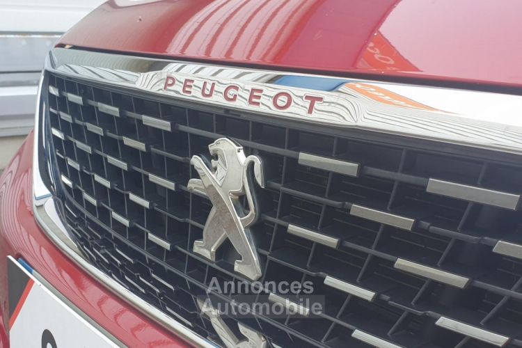 Peugeot 308 1.2i - 130 Rouge Ultimate   GT Line Garantie 5 ans - <small></small> 12.990 € <small>TTC</small> - #39