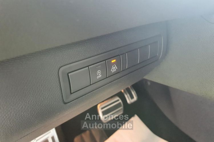 Peugeot 308 1.2i PureTech 12V S&S - 130 - BV EAT8 II BERLINE Allure Pack PHASE 2 - <small></small> 16.990 € <small>TTC</small> - #16