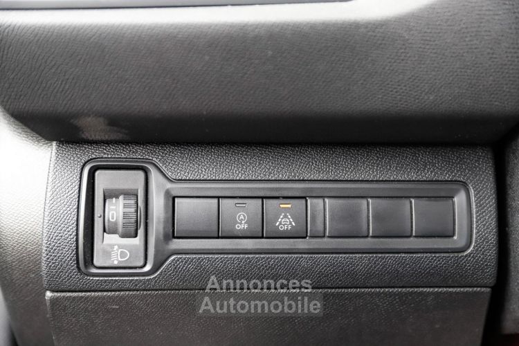 Peugeot 308 1.2i PureTech 130 EAT8 Active Business FRANCAISE GPS CARPLAY RADAR AV/ARR BVA - <small></small> 14.980 € <small>TTC</small> - #15