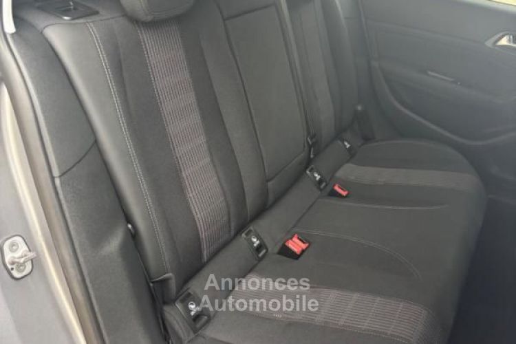 Peugeot 308 1.2l 130ch ALLURE BVA 1ère main régulateur limiteur de vitesse aide au stationnemen... - <small></small> 13.990 € <small>TTC</small> - #12