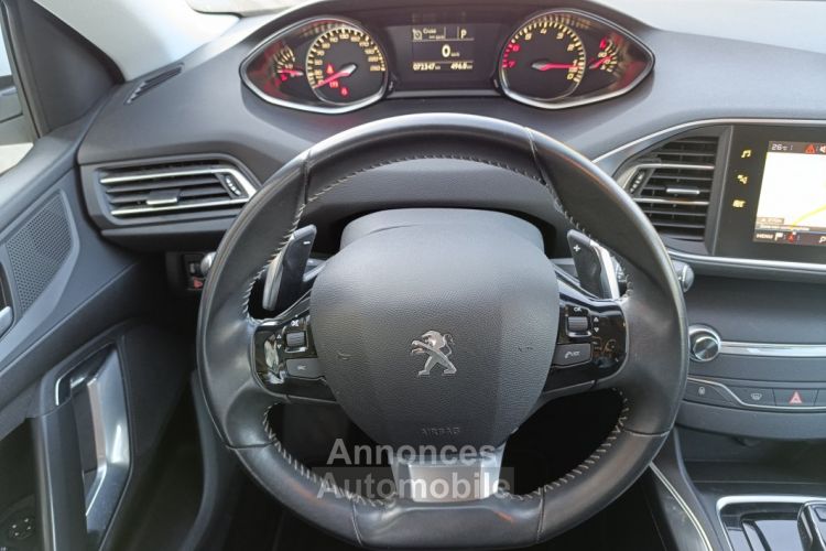 Peugeot 308 1.2l THP EAT8 130 cv Boîte auto - <small></small> 12.690 € <small>TTC</small> - #18