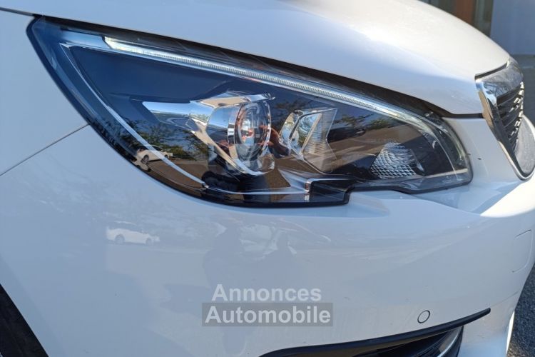 Peugeot 308 1.2l THP EAT8 130 cv Boîte auto - <small></small> 12.690 € <small>TTC</small> - #24