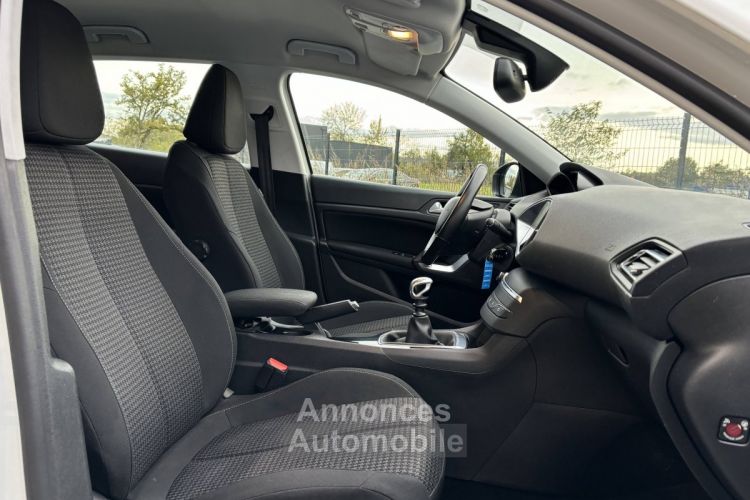 Peugeot 308 1.5 BlueHDi 100ch Active Business BVM6 - <small></small> 11.790 € <small>TTC</small> - #3