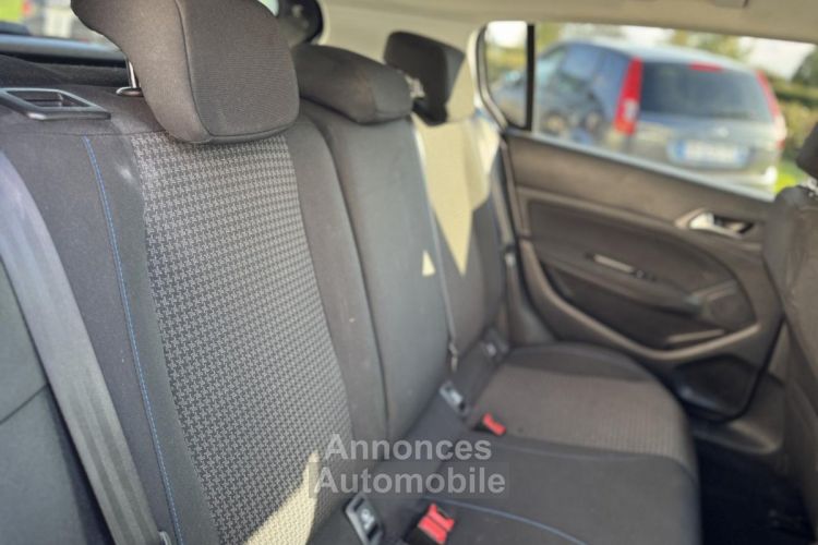 Peugeot 308 1.5 BlueHDi 100cv Style - Garantie 12 mois - <small></small> 10.490 € <small>TTC</small> - #18