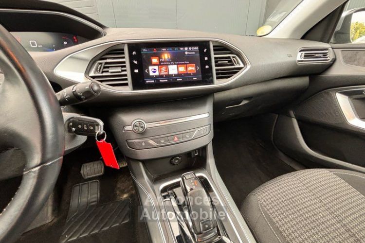 Peugeot 308 1.5 BLUEHDI 130 Active Pack EAT8 E-Cockpit - <small></small> 11.480 € <small>TTC</small> - #8