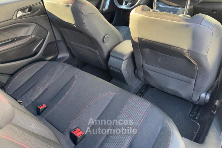 Peugeot 308 1.5 BLUEHDI 130CH GT LINE START-STOP - <small></small> 14.980 € <small>TTC</small> - #14