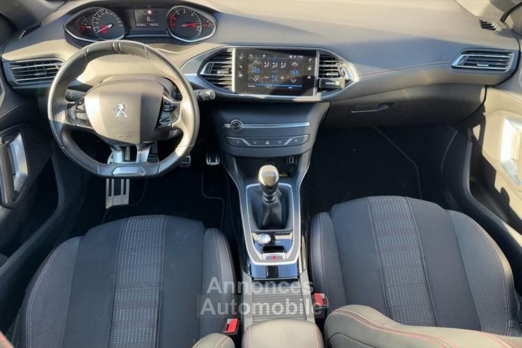 Peugeot 308 1.5 BLUEHDI 130CH GT LINE START-STOP - <small></small> 14.980 € <small>TTC</small> - #18