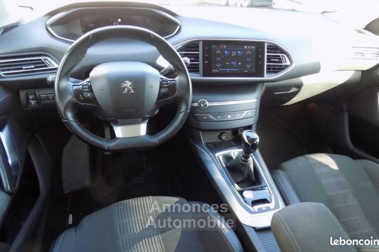 Peugeot 308 1.5 BlueHDi 130ch S&S Allure - <small></small> 14.990 € <small>TTC</small> - #12