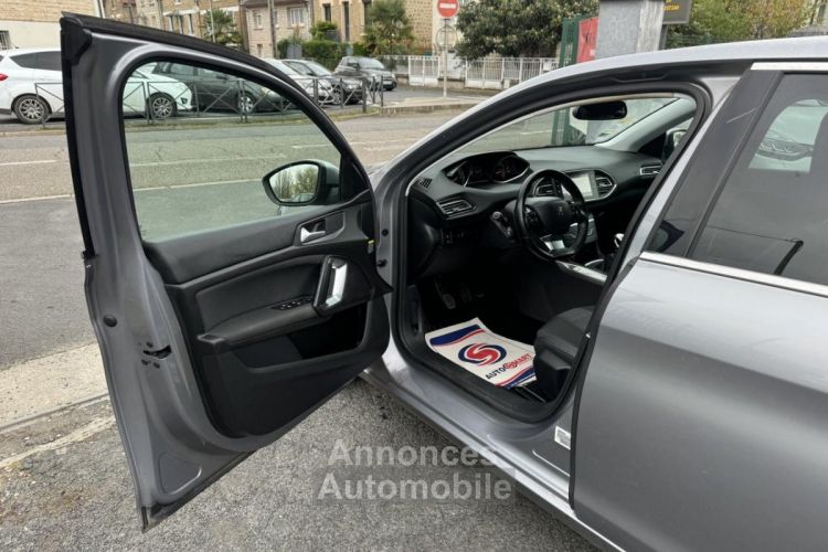 Peugeot 308 1.5 BlueHDi S&S - 130 Active Gps + Camera AR + Radar AR + Attelage - <small></small> 13.490 € <small>TTC</small> - #25