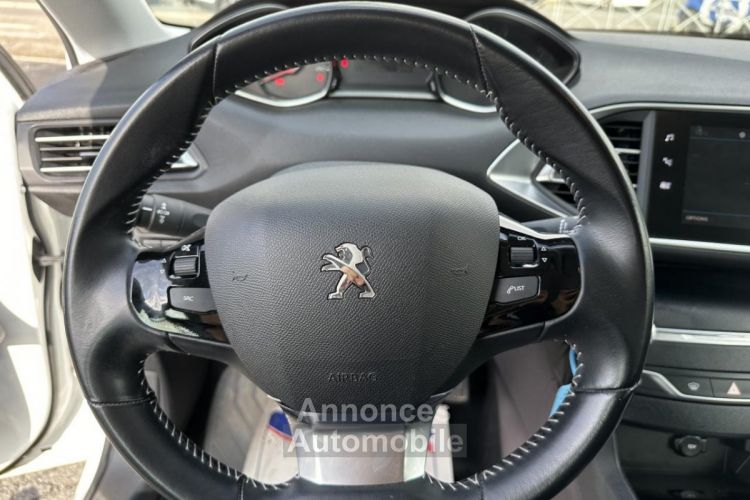 Peugeot 308 1.5 BlueHDi S&S - 130 Affaire Premium Pack Gps + Attelage - <small></small> 11.990 € <small>TTC</small> - #45