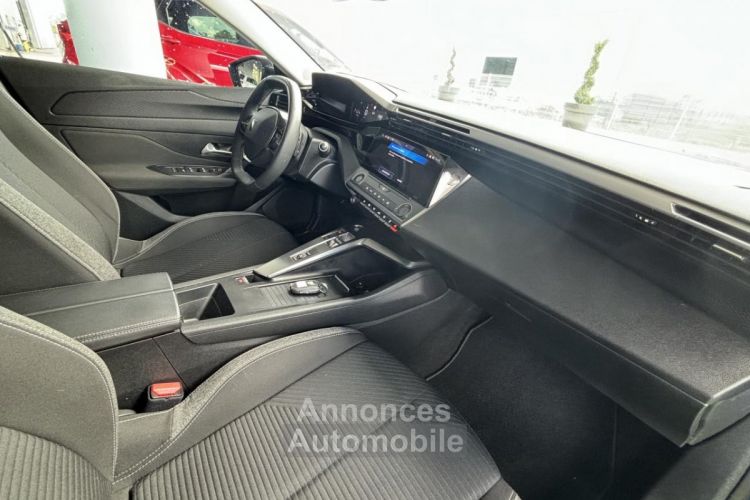 Peugeot 308 1.5 BlueHDi S&S - 130 - BV EAT8 III BERLINE Active Pack - <small></small> 18.990 € <small>TTC</small> - #28