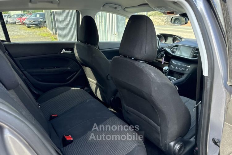 Peugeot 308 1.5 BlueHDi S&S - 130 Style Gps + Radar AR + Clim + Tva recuperable - <small></small> 10.990 € <small></small> - #15