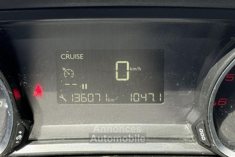 Peugeot 308 1.5 BlueHDi S&S - 130 Style Gps + Radar AR + Clim + Tva recuperable - <small></small> 10.990 € <small></small> - #39