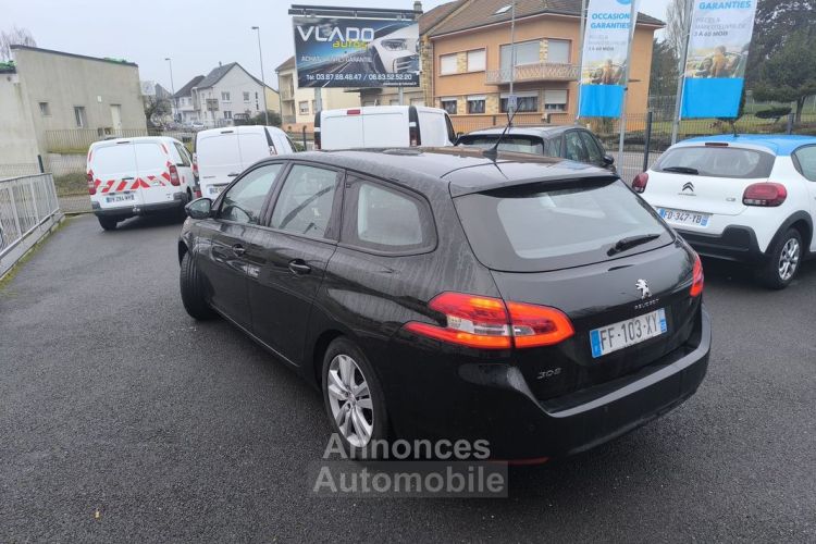 Peugeot 308 1.5 hdi 130 EAT - <small></small> 9.990 € <small>TTC</small> - #1