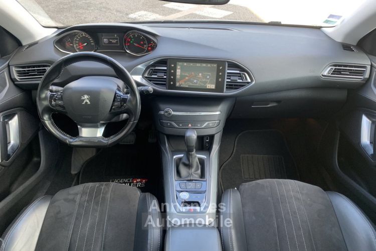 Peugeot 308 1.6 BlueHDi 120 cv EAT6 - <small></small> 10.490 € <small>TTC</small> - #17