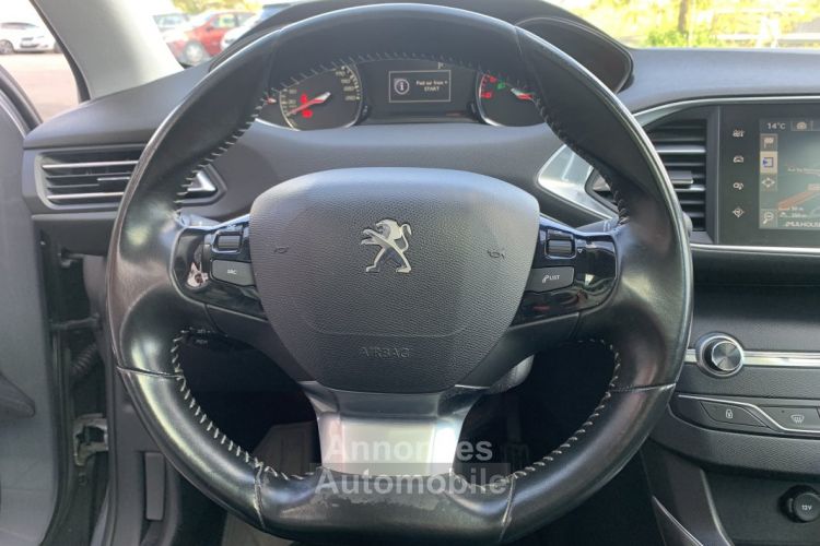 Peugeot 308 1.6 BlueHDi 120 cv EAT6 - <small></small> 10.490 € <small>TTC</small> - #19