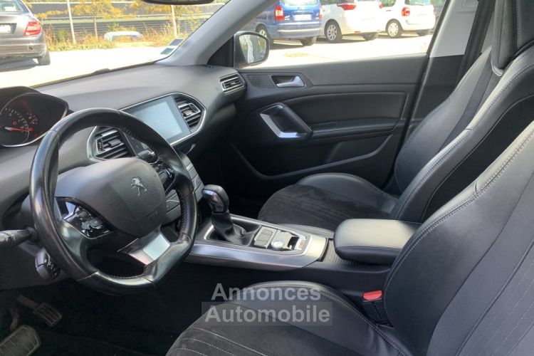 Peugeot 308 1.6 BlueHDi 120 cv EAT6 - <small></small> 10.490 € <small>TTC</small> - #22