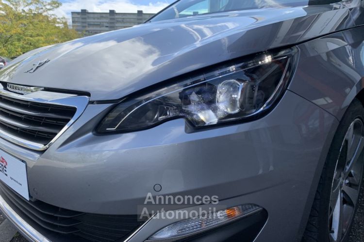 Peugeot 308 1.6 BlueHDi 120 cv EAT6 - <small></small> 10.490 € <small>TTC</small> - #25