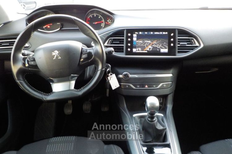 Peugeot 308 1.6 BlueHDI 120 STYLE - <small></small> 9.490 € <small>TTC</small> - #8