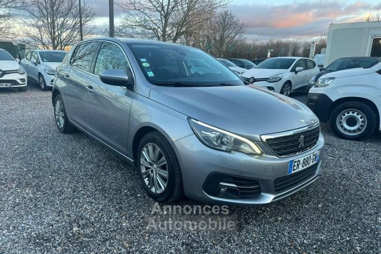 Peugeot 308 1.6 BlueHDi 120ch S&S EAT6 Allure APPLE CAR PLAY ENTRETIEN TRES PROPRE - <small></small> 8.990 € <small>TTC</small> - #5