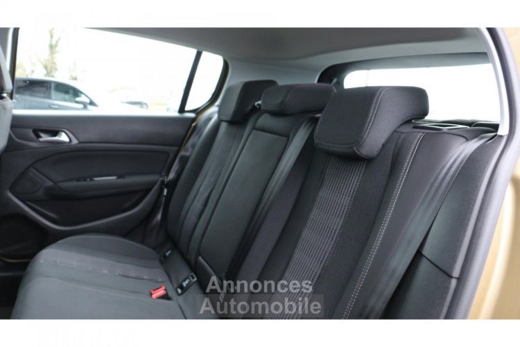 Peugeot 308 1.6 BlueHDi S&S - 120 II BERLINE Allure Business PHASE 2 - <small></small> 13.900 € <small>TTC</small> - #25