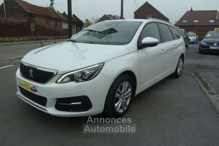 Peugeot 308 1.6 BlueHDi Style STT préparation GPS - <small></small> 13.800 € <small>TTC</small> - #1