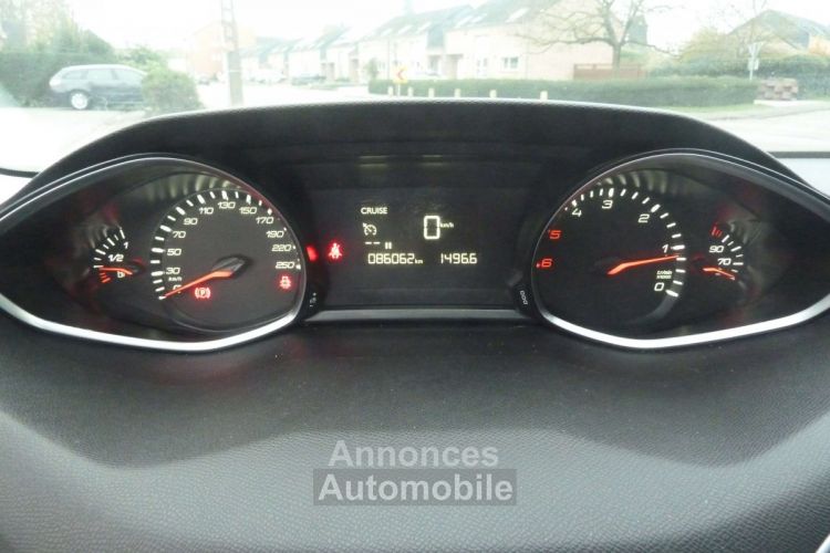 Peugeot 308 1.6 BlueHDi Style STT préparation GPS - <small></small> 13.800 € <small>TTC</small> - #9