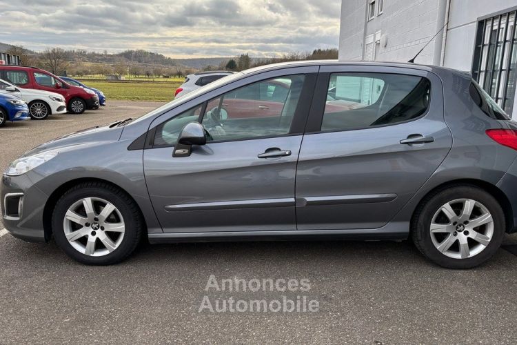 Peugeot 308 1.6 e-HDI 112 ACTIVE BVA6 / CLIM / DISTRI 2023 / ATTELAGE / GARANTIE 12 MOIS - <small></small> 8.490 € <small>TTC</small> - #8