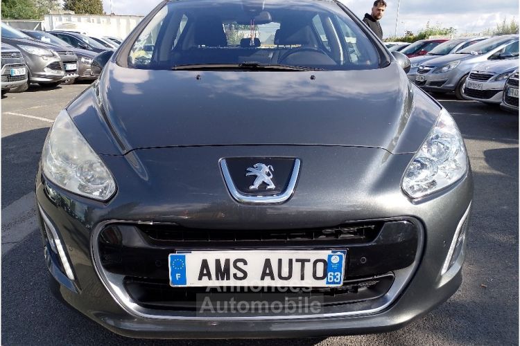 Peugeot 308 1.6 e-HDi 112ch Allure - <small></small> 6.490 € <small>TTC</small> - #2