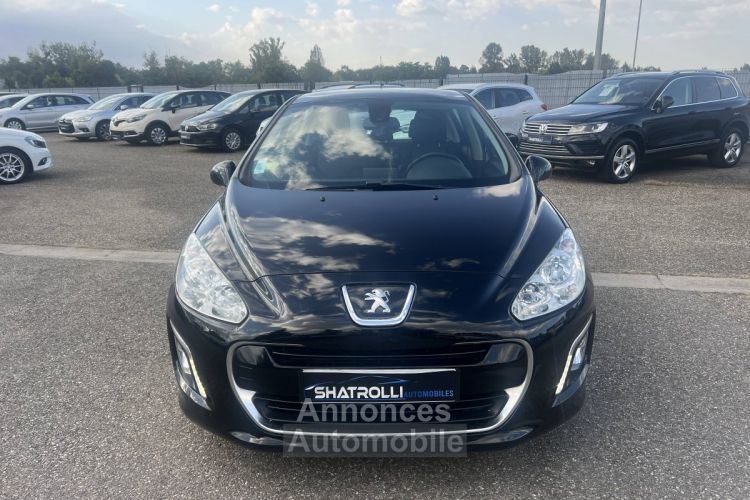 Peugeot 308 1.6 e-HDi 112ch BMP6 BLUE LION GPS ToitPanoramique  - <small></small> 7.990 € <small>TTC</small> - #3