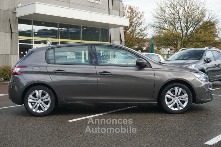 Peugeot 308 1.6 e-HDI 115 ch Active Business Attelage - <small></small> 7.990 € <small>TTC</small> - #22