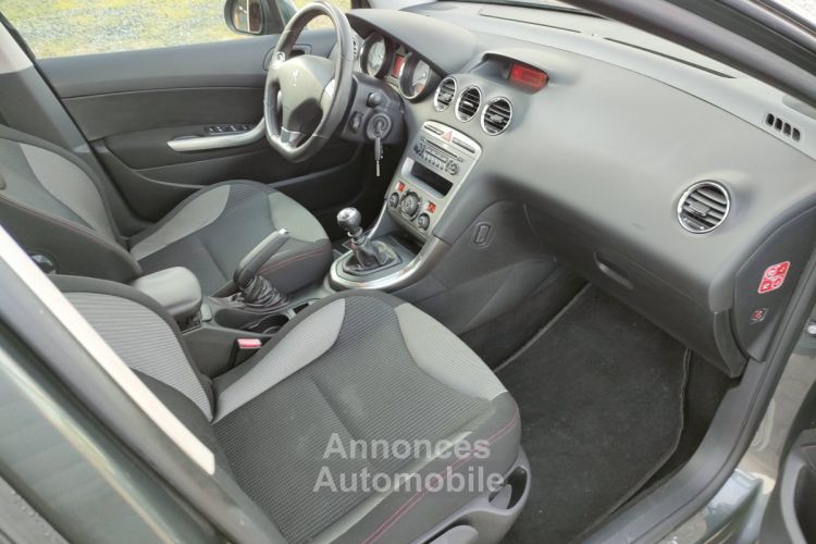 Peugeot 308 1.6 e-HDi112 FAP Allure 5p - <small></small> 5.390 € <small>TTC</small> - #6