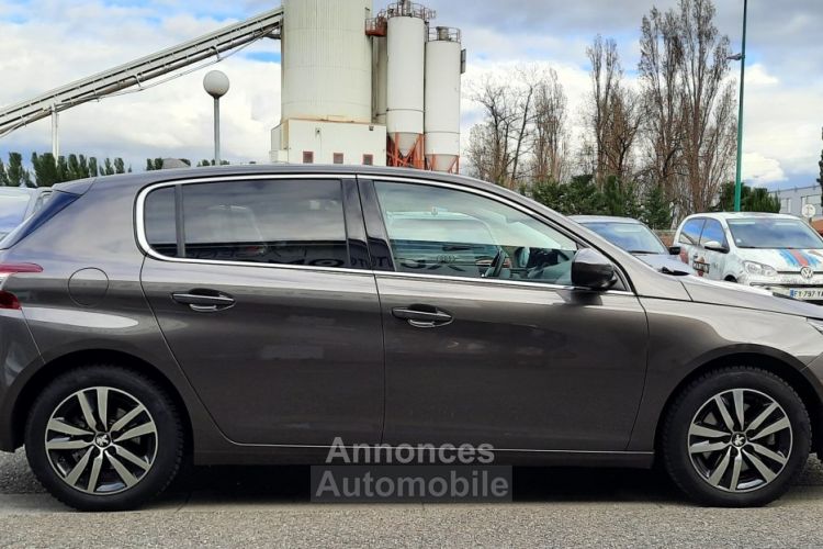 Peugeot 308 1.6 Génération 2 THP Féline 156CH - <small></small> 11.690 € <small>TTC</small> - #28