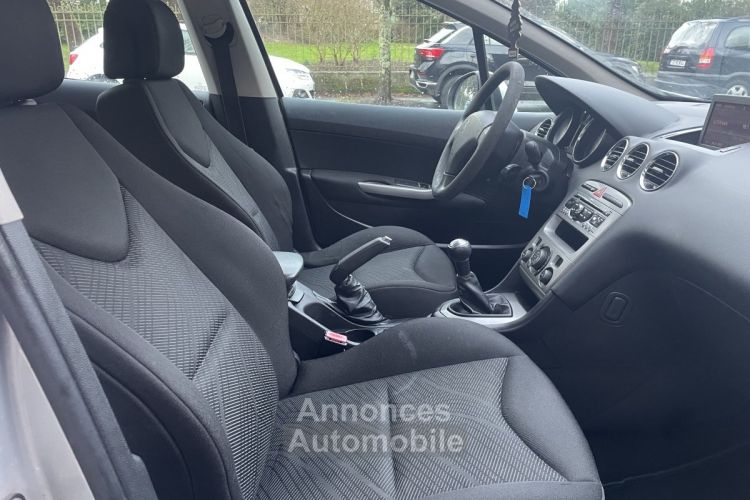 Peugeot 308 1.6 HDi 110ch FAP BVM5 BLUE LION Confort Pack - <small></small> 3.690 € <small>TTC</small> - #8