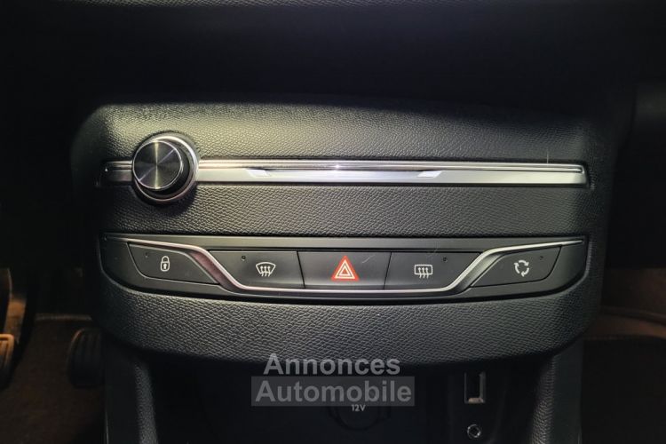 Peugeot 308 1.6 HDI 115 ALLURE BOITE MECANIQUE - <small></small> 7.490 € <small>TTC</small> - #18