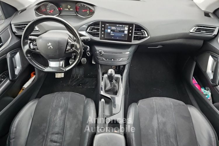 Peugeot 308 1.6 HDi 92 BVM5 Allure - <small></small> 8.290 € <small>TTC</small> - #2