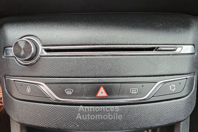 Peugeot 308 1.6 HDi 92ch BVM5 Allure - <small></small> 8.290 € <small>TTC</small> - #19