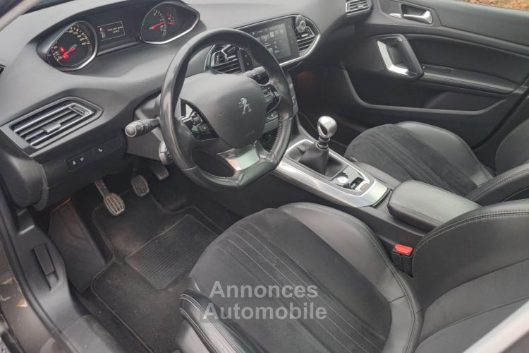 Peugeot 308 1.6 HDi FAP 115ch Féline - <small></small> 9.989 € <small>TTC</small> - #10