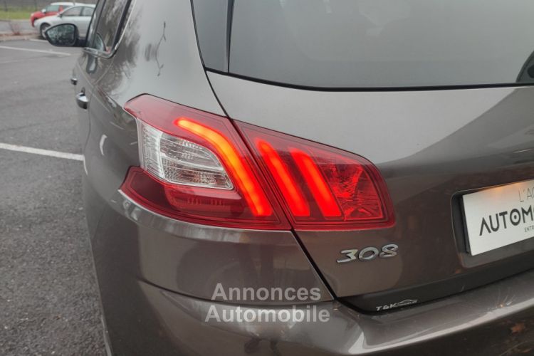 Peugeot 308 1.6 HDi FAP 115ch Féline - <small></small> 9.989 € <small>TTC</small> - #38