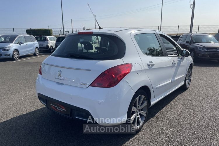 Peugeot 308 1.6 THP 156CH FELINE 5P - <small></small> 7.490 € <small>TTC</small> - #2