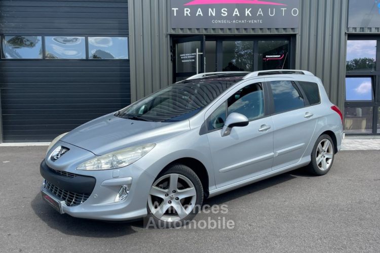 Peugeot 308 1.6 thp 156ch feline entretien a jour embrayage neuf toit panoramique ges chauffants - <small></small> 5.490 € <small>TTC</small> - #1