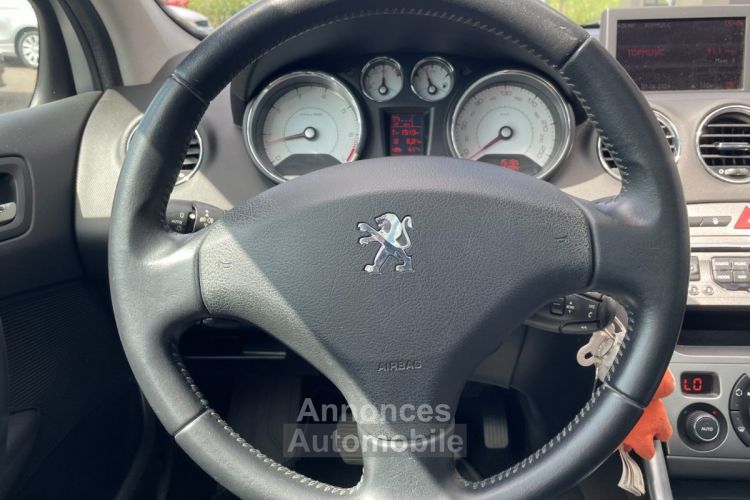 Peugeot 308 1.6 thp 156ch feline entretien a jour embrayage neuf toit panoramique ges chauffants - <small></small> 5.490 € <small>TTC</small> - #10